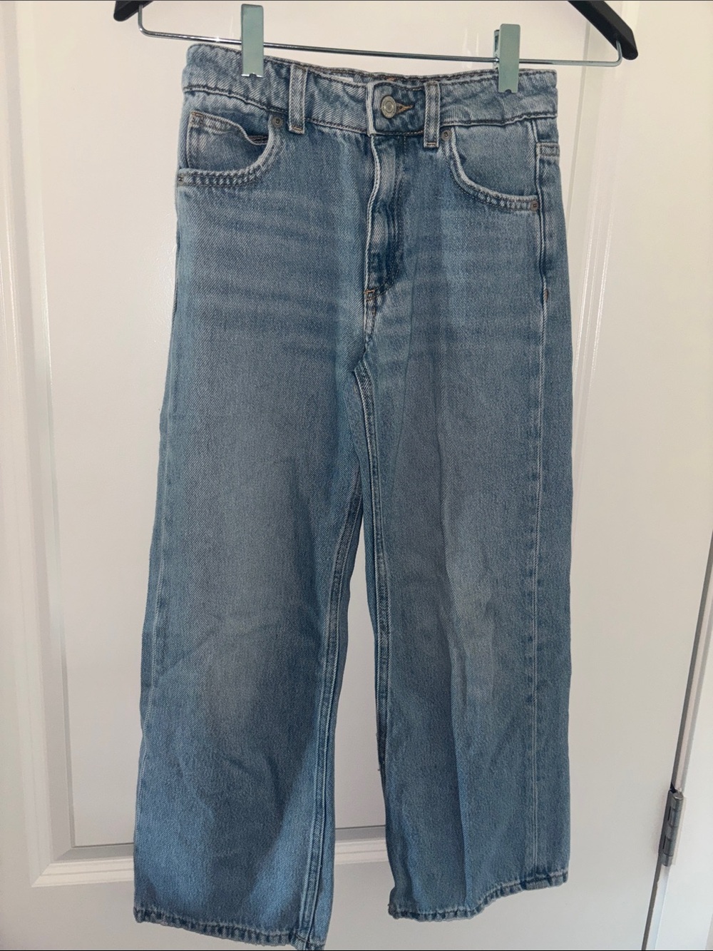 Zara Girls Medium Wash Straight-Leg Jeans